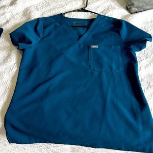 Figs deep reef Catarina scrub top Sz medium